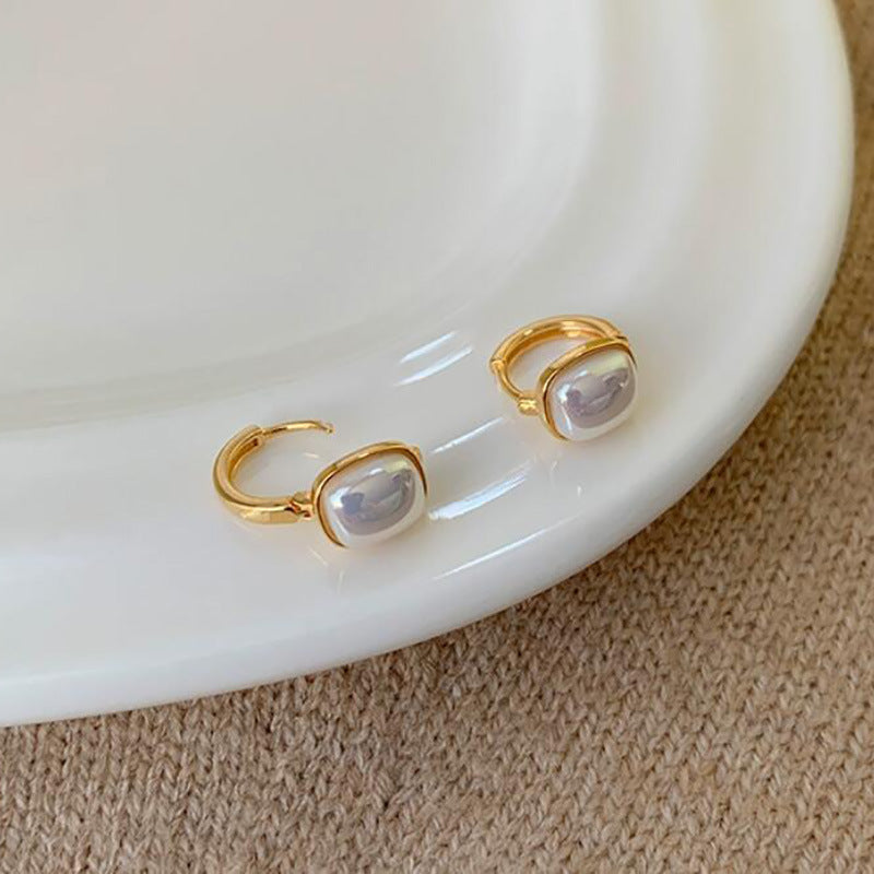 Simple multicolored pearl earrings women's circle ear buckles personalized fashion retro earrings women