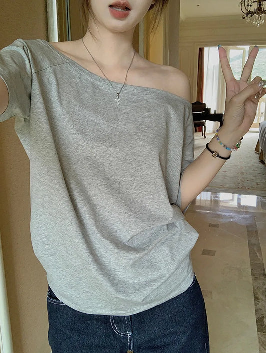 Women's T-Shirt - Solid Color Casual Short Sleeve Tee